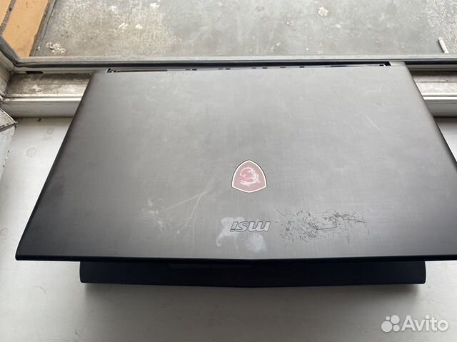 17 дюймовый Msi 1050ti i7-7700hq ddr4 ssd m2