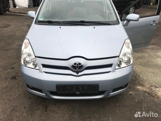 Разбор на запчасти Toyota Corolla Verso Разбор на запчасти Toyota Corolla Verso