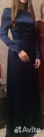 Платье с открытой спиной