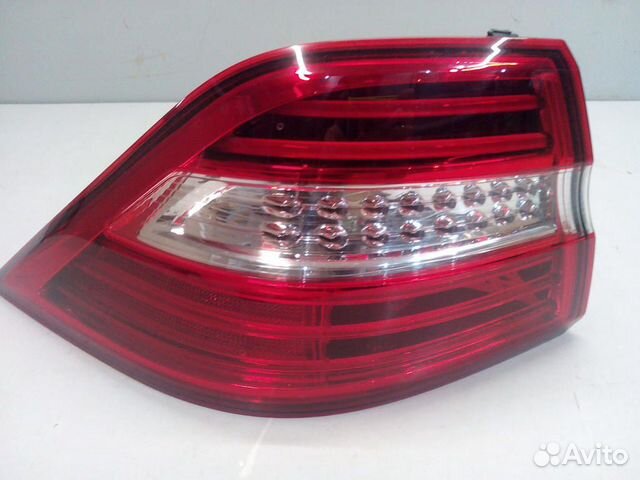 Фонарь задний левый внешний mercedes benz W166 ML