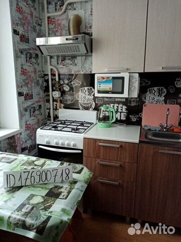 2-к квартира, 40 м², 1/5 эт.