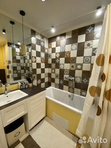 2-к квартира, 63.7 м², 15/17 эт.
