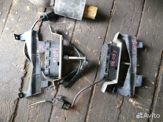 Моторчик омывателя фар Volvo S60 V70 2001-2004 Моторчик омывателя фар Volvo S60 V70 2001-2004