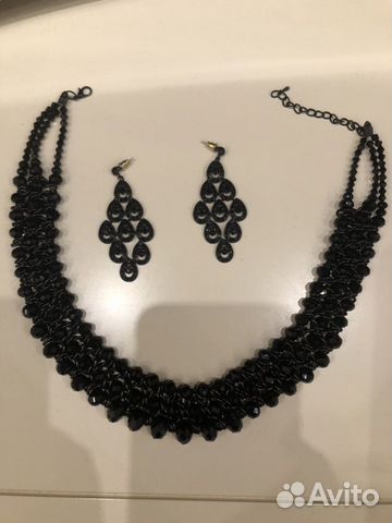 Ожерелье и серьги