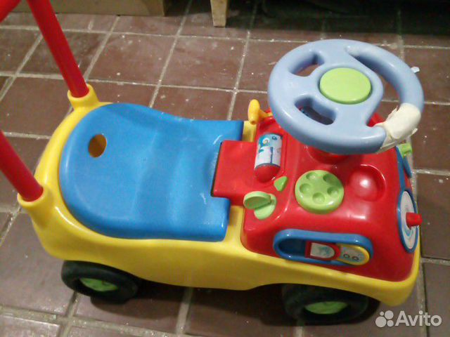 Машинка-каталка