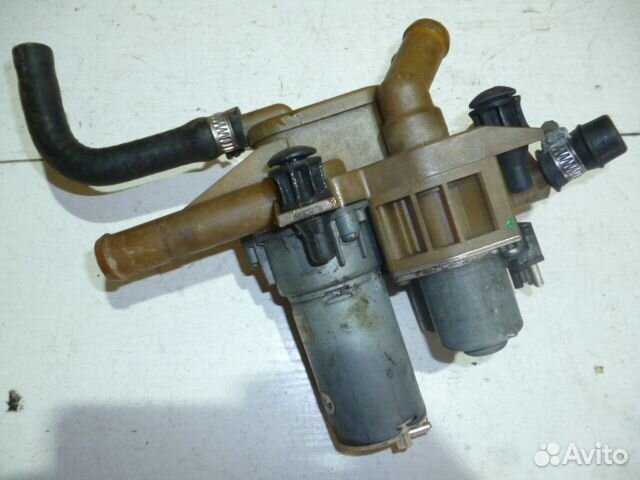 Клапан отопителя Mercedes Benz E-Klasse W124 84-93 Клапан отопителя Mercedes Benz E-Klasse W124 84-93