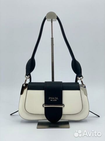 Новая женская сумка через плечо белая кожа Prada Новая женская сумка через плечо белая кожа Prada