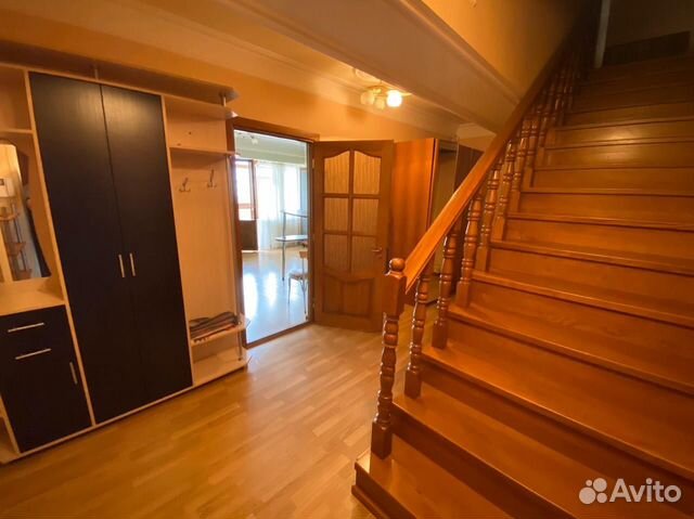 2-к квартира, 110 м², 8/9 эт.