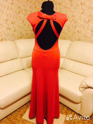 Платье вечернее красное