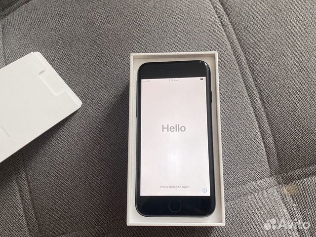 Телефон iPhone 7 32 гб с заводским аккумулятором и