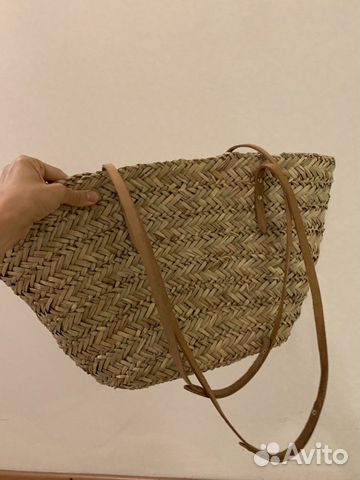 Соломенная шляпа и сумка