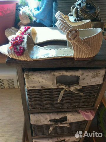 Босоножки dolce gabbana 40р Босоножки dolce gabbana 40р