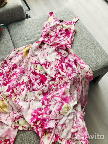 Дизайнерское шелковое платье Vivienne Westwood Дизайнерское шелковое платье Vivienne Westwood