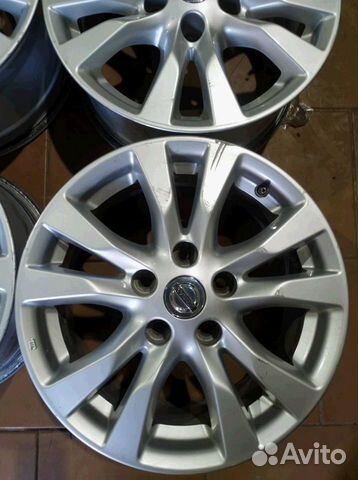 Диски бу оригинал R16 LU на Nissan