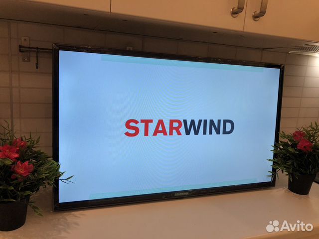 Телевизор starwind 81cm