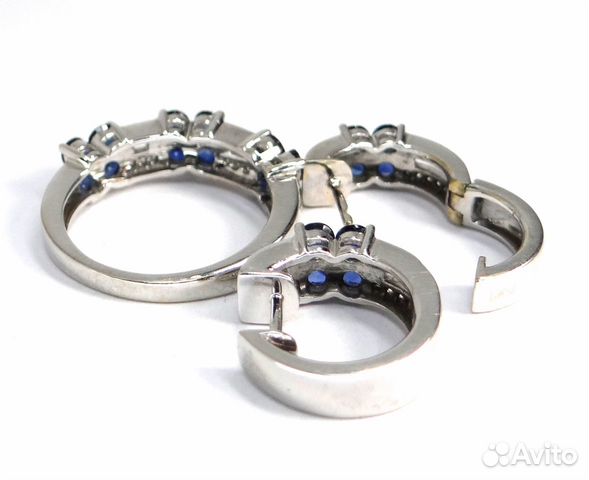 Золотой комплект 750 пр с сапфирами и бриллиантами Золотой комплект 750 пр с сапфирами и бриллиантами