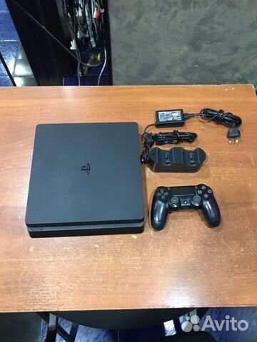 Sony PlayStation 4 Slim Sony PlayStation 4 Slim