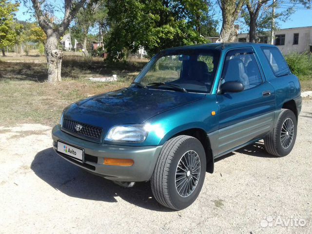 Toyota RAV4 2.0 AT, 1996, 295 000 км