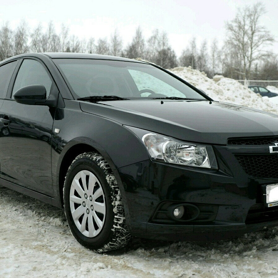 Chevrolet Cruze 2011 черный