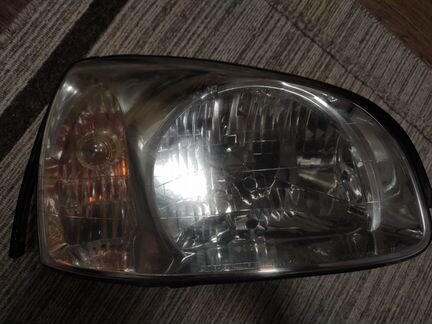 Фары Hyundai Santa Fe