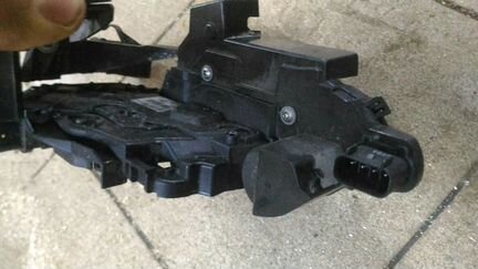 Замок дверной Ленд Ровер Эвок Дискавери 4