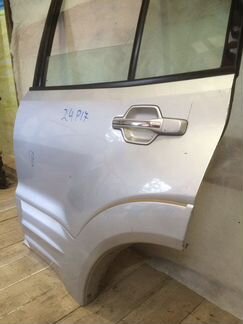 Дверь задняя левая Mitsubishi Pajero 3 Montero 3