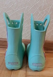 Модные сапоги резиновые crocs для девочек р. 26