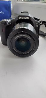 Зеркальный фотоаппарат