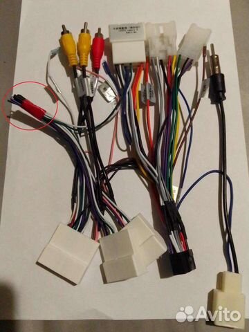 Разъёмы для магнитолы Тойота Камри