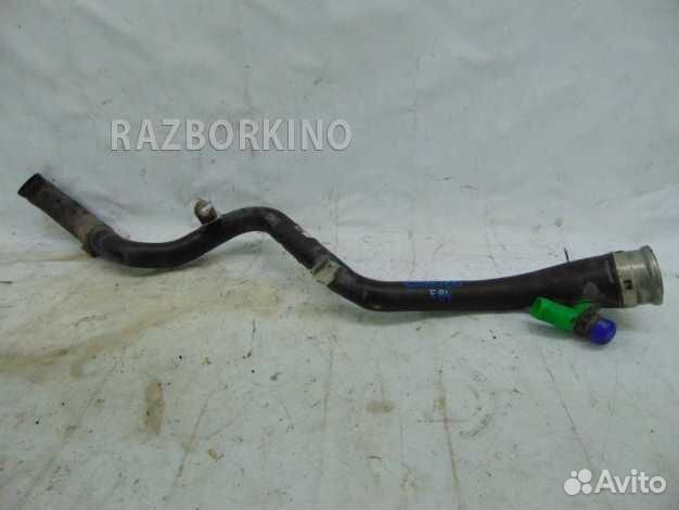 Топливно-заливная горловина