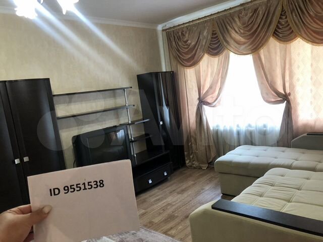 2-к. квартира, 45 м², 1/5 эт.