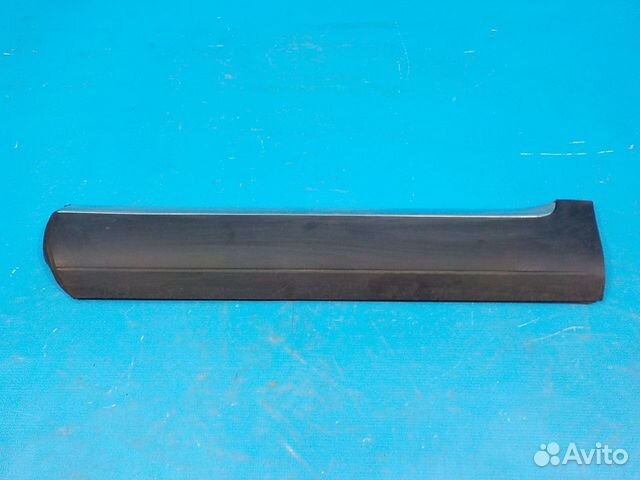 Молдинг двери задней левой volkswagen Touareg 1 (7