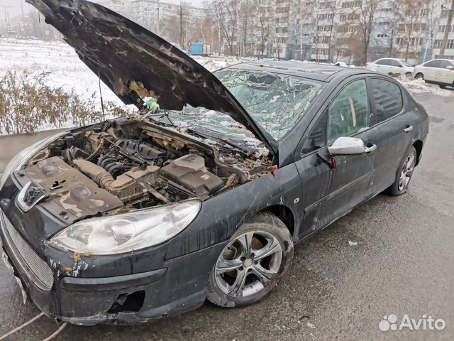 В разборе Peugeot 407 2006 года