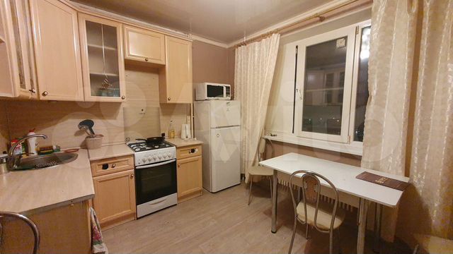 1-к. квартира, 37 м², 4/9 эт.