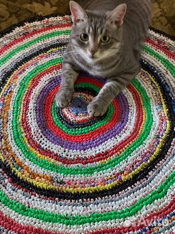 Вязаные коврики