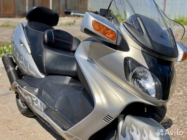 Suzuki Burgman skywave 650 кубов Сузуки скайвейв