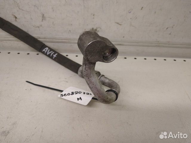 Шланг кондиционера Пассат В6 3C0820721M