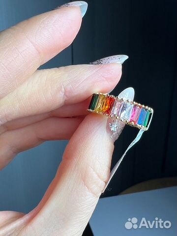 Кольцо и ожерелье чокер с разноцветными камнями