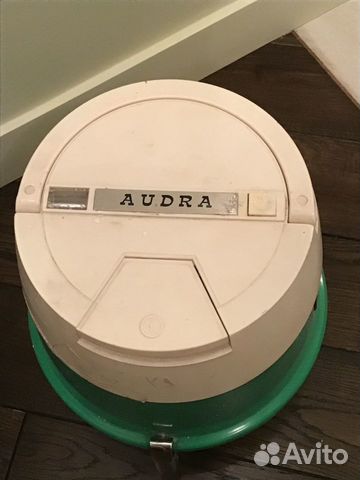 Пылесос “Audra”