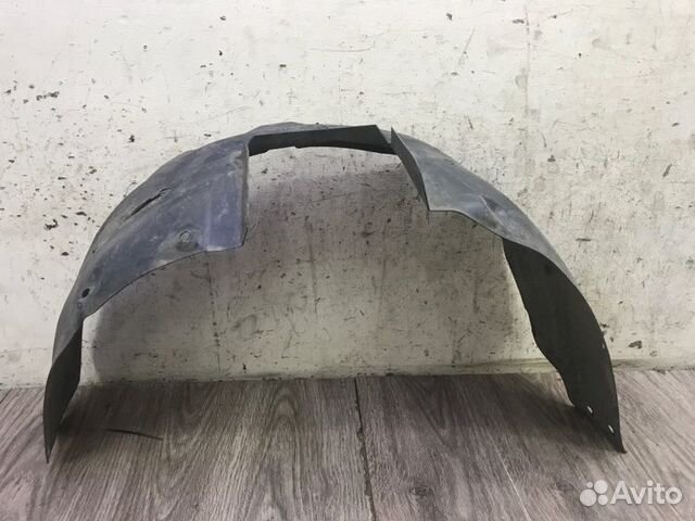 Подкрылок передний правый Opel Corsa C