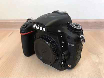 Nikon D750 body (пробег 1200 кадров)