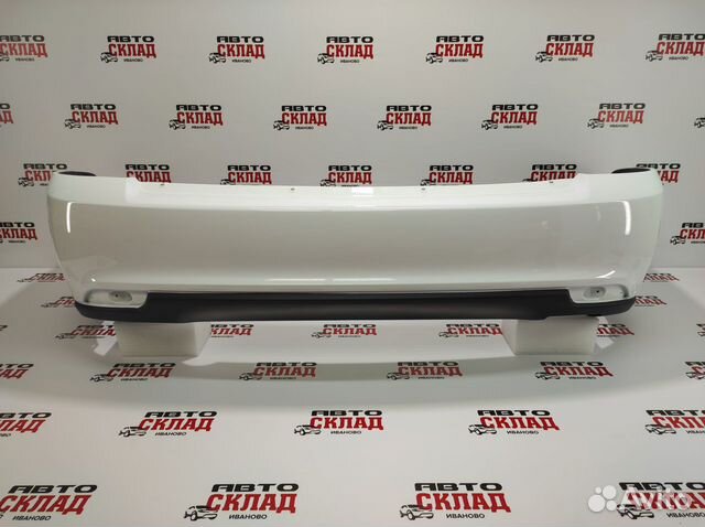 Бампер задний Приора 2 хэтчбек в цвет автомобиля