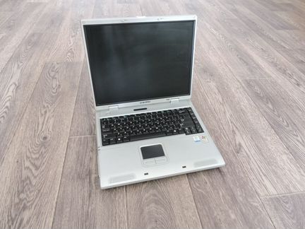 Ноутбук Samsung P28