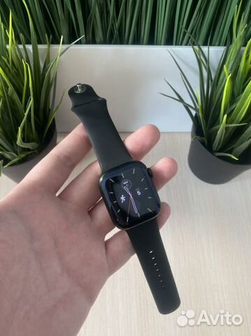 Apple Watch 7 41mm в хорошем состоянии