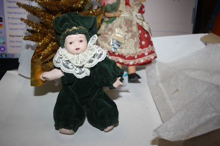 Вышлю винтаж 50е Италия миниатюра пупсик15см фарф