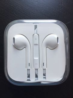 Наушники новые Apple EarPods сразъёмом 3,5мм