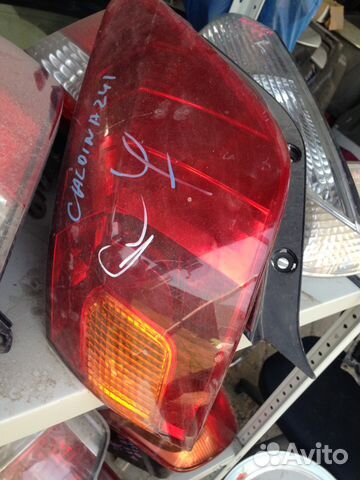 Toyota Caldina 241 левый фонарь