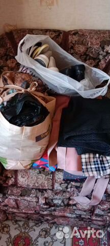 Вещи 48 размера и обувь 38 размера