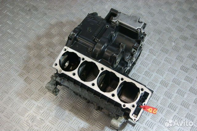 Картер (блок двигателя) Kawasaki GPZ1000RX