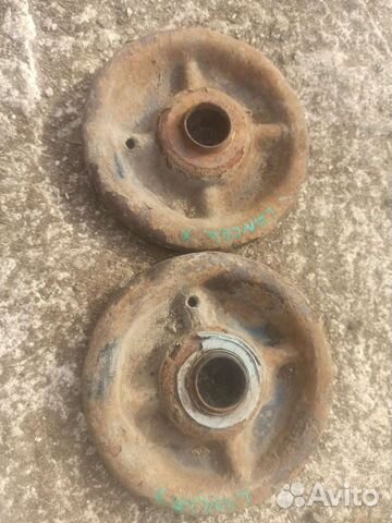 Чашка пружины Mitsubishi Lancer 10